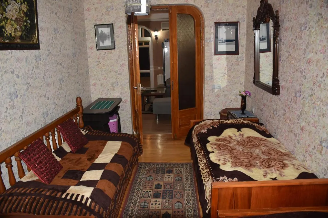 Apartment 3 Room Flat In Tbilisi